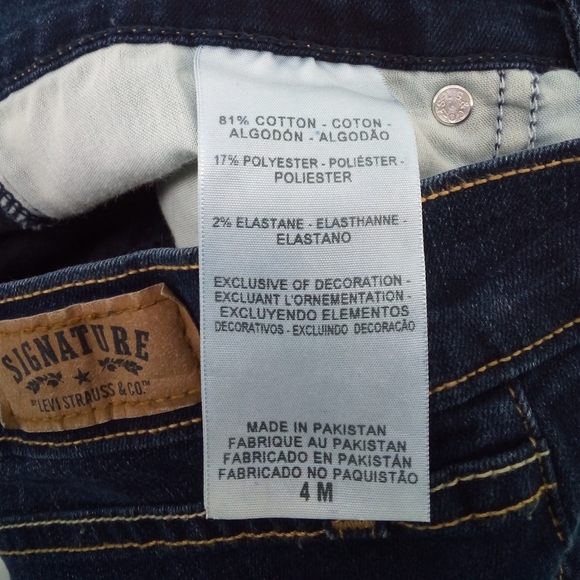 Levi Strauss Curvy Bootcut Signiture Dark Wash Blue Jeans Y2K Early 2000's 4M - Picture 14 of 16